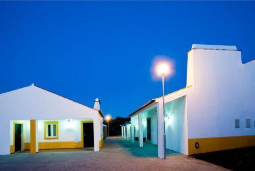 Hotel Quinta Dos Bastos Évora Extérieur photo
