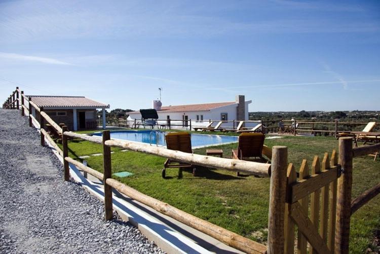 Hotel Quinta Dos Bastos Évora Extérieur photo